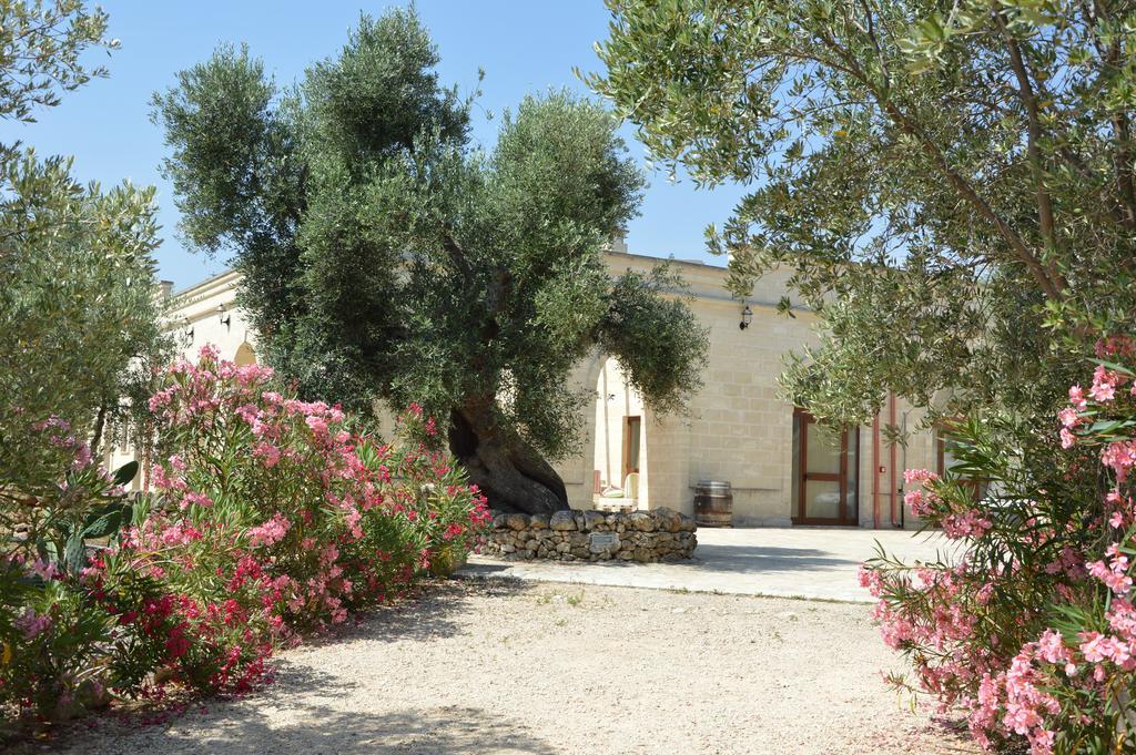 Agriturismo Masseria San Leonardo Savelletri Exteriör bild